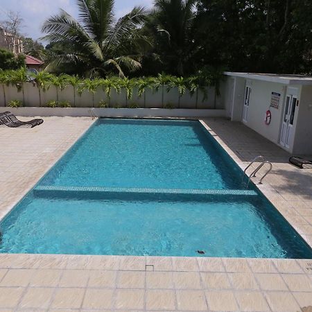Hotel Randiya Ponnarankulama Exterior photo