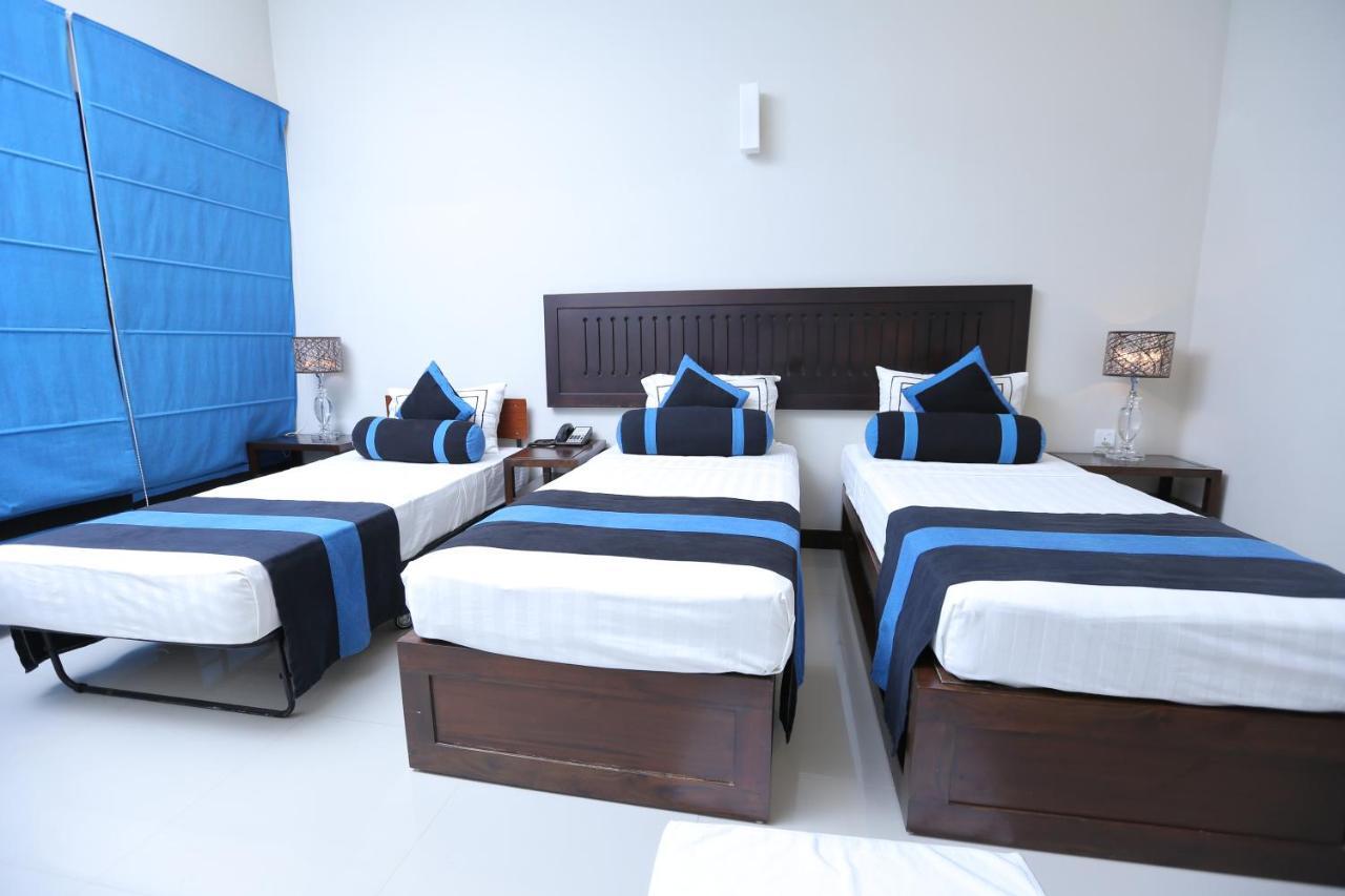 Hotel Randiya Ponnarankulama Exterior photo